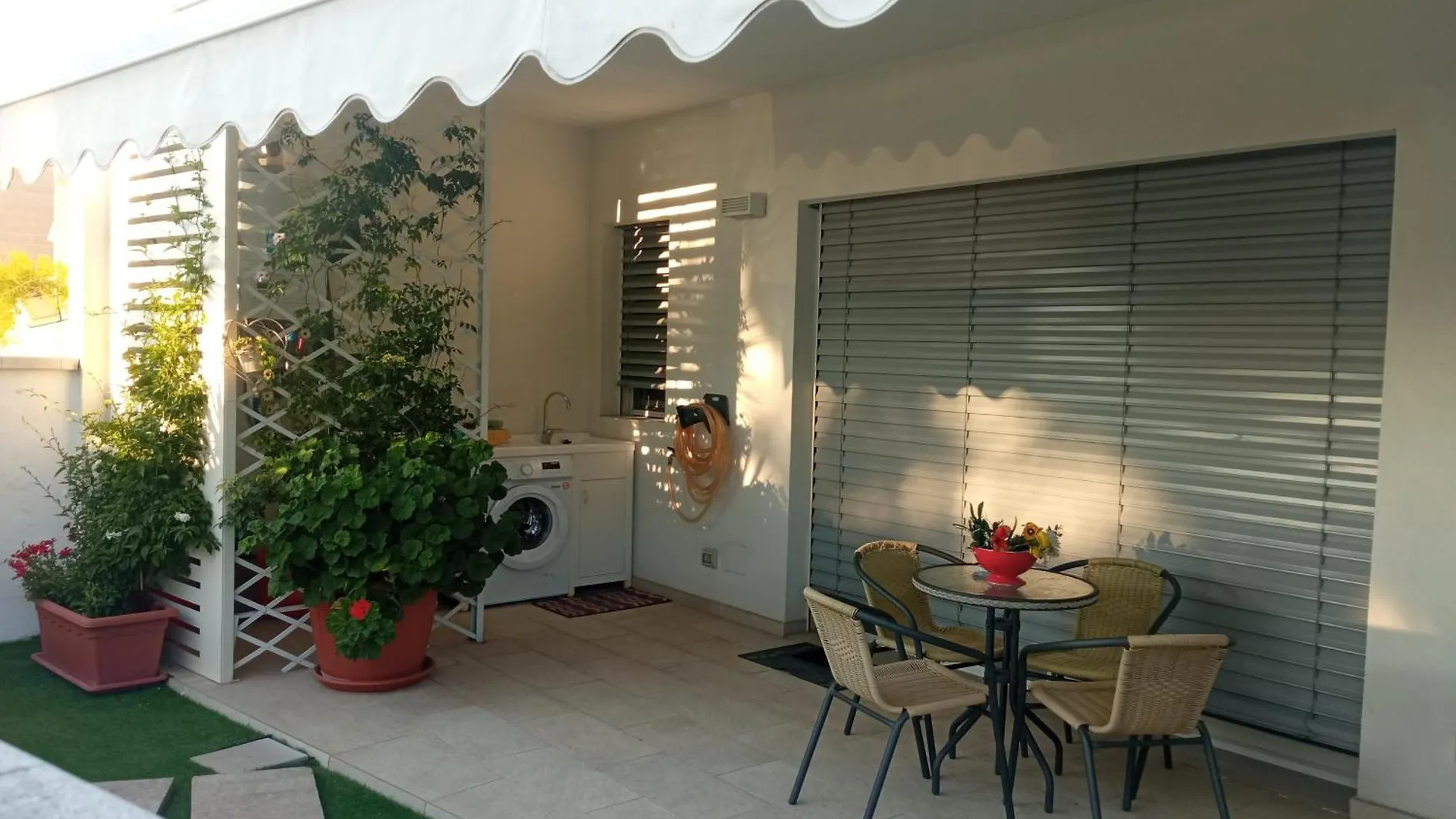 Green Park Lecce 0*,  İtalya
